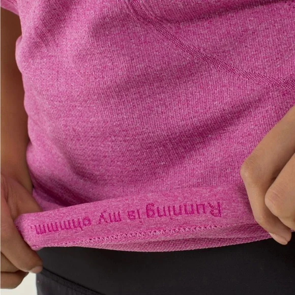 Lululemon Run: Swiftly Tech Racerback in heathered raspberry, size 4 - Picture 6 of 9